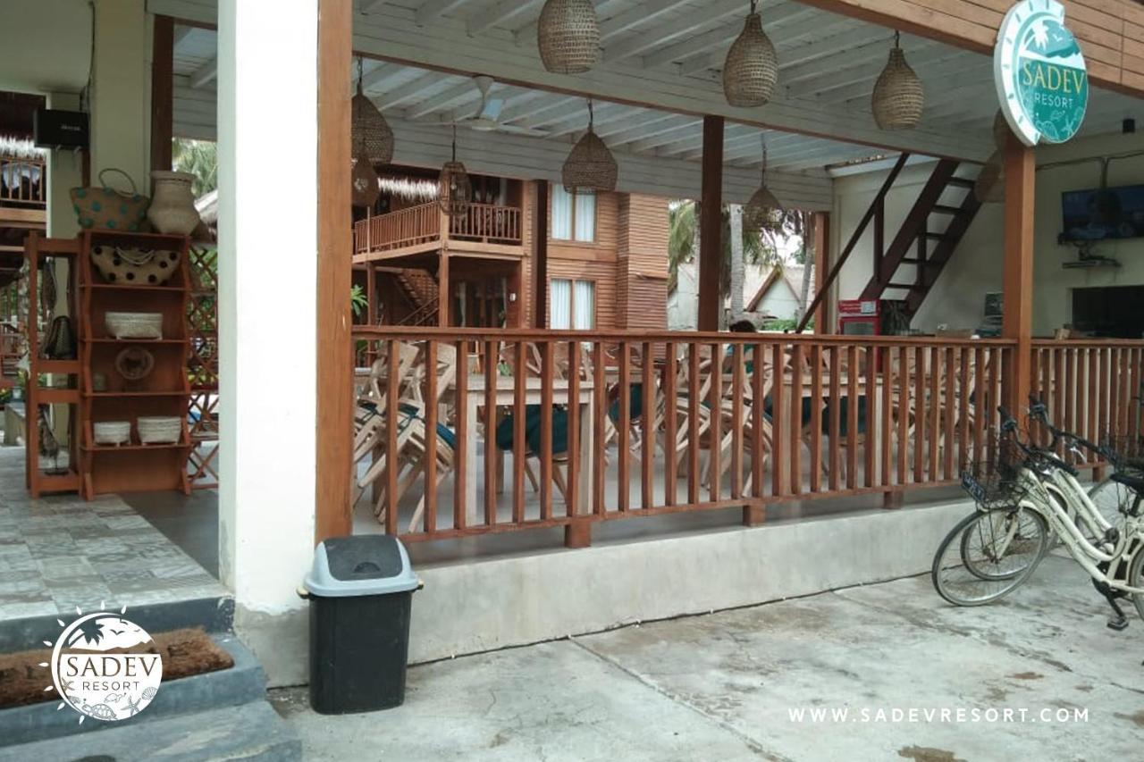 Sadev Resort Gili Trawangan Exterior photo